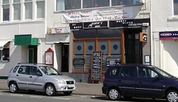 Alberts Bar Largs