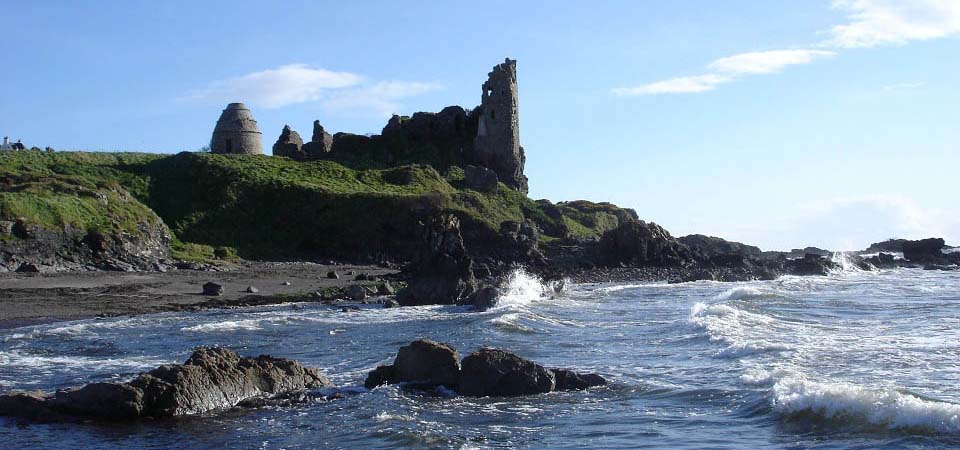 Dunure Beach adn Castle image