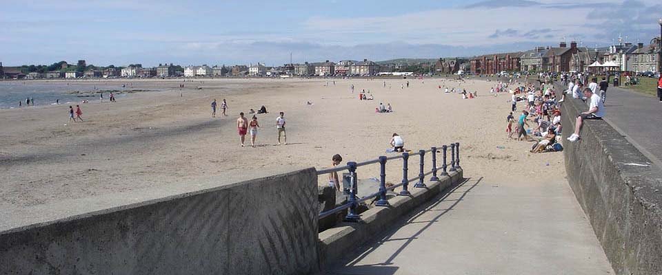 Saltcoats Beach image