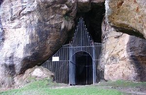 Kings Cave Isle of Arran image