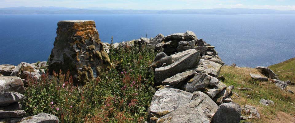 Ailsa Craig Summit image