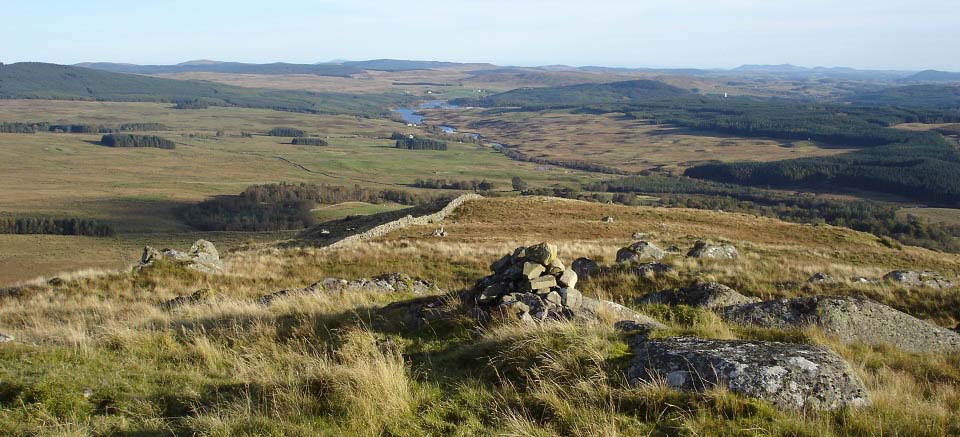 Craig of Knockgray cairn view south image