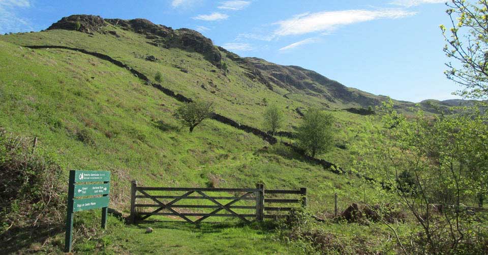 Loch Valley Trail image