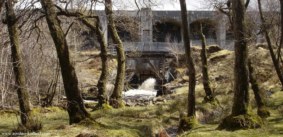Loch Doon Dam gate image
