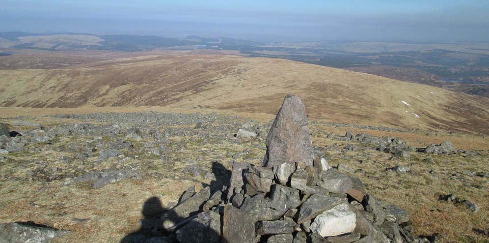 Shalloch-on-Minnoch view to Caerloch Dhu image