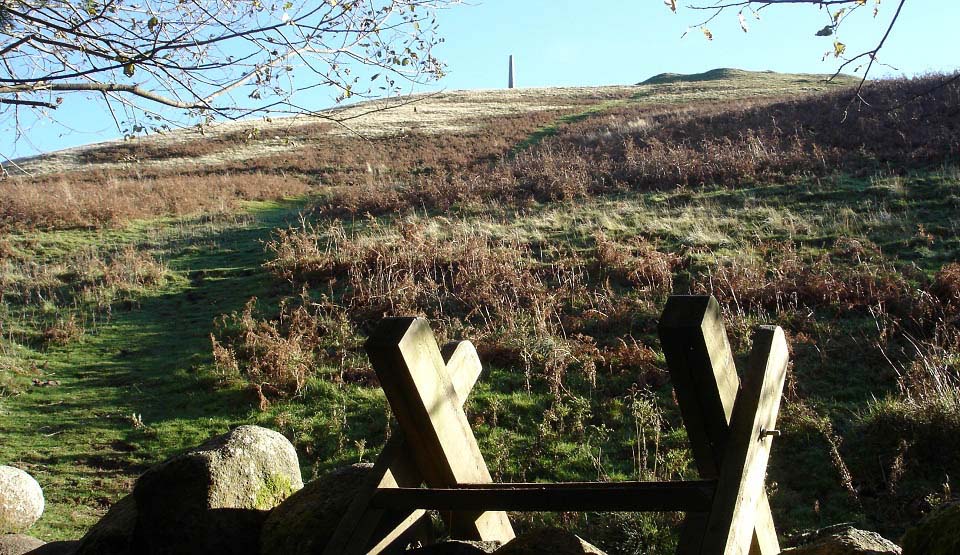 Start of Climb to Straiton Monument image